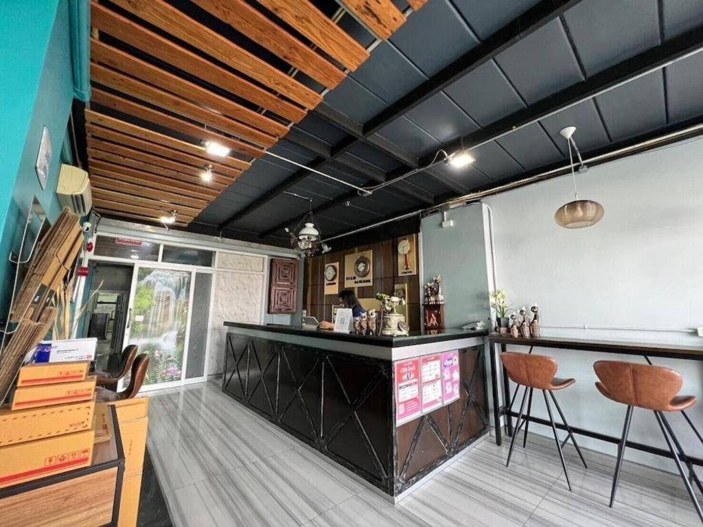 Phaphoom Boutique Residence Bangkok Exterior foto